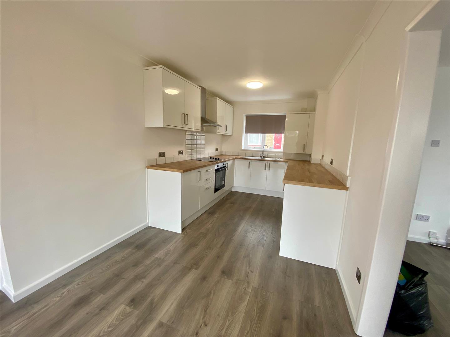 Robins Hill, Brackla, Bridgend County Borough, CF31 2PJ